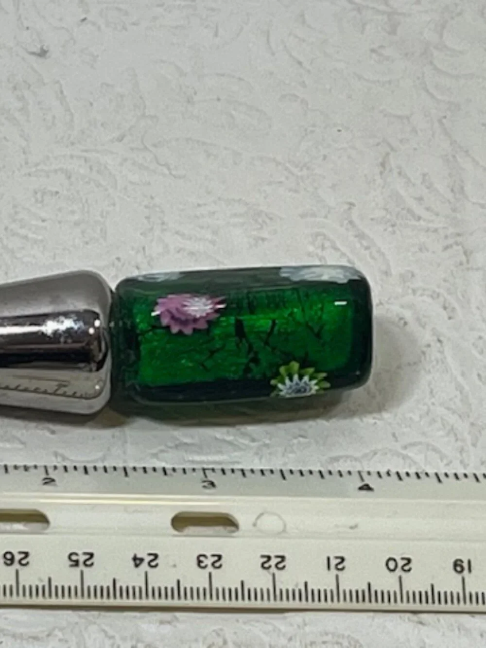 VTG Handmade Murano style Wine Bottle Stopper Green Glass Floral Metal End 4